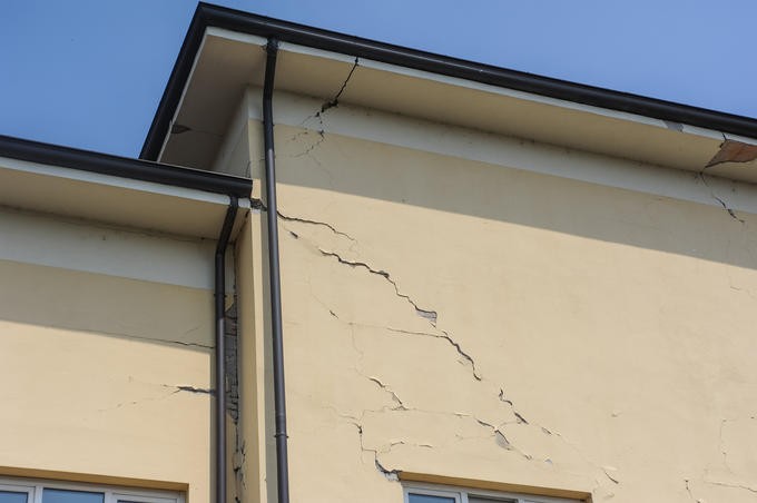Responsabilidad por los defectos de construcción en una propiedad horizontal y qué medidas tomar
